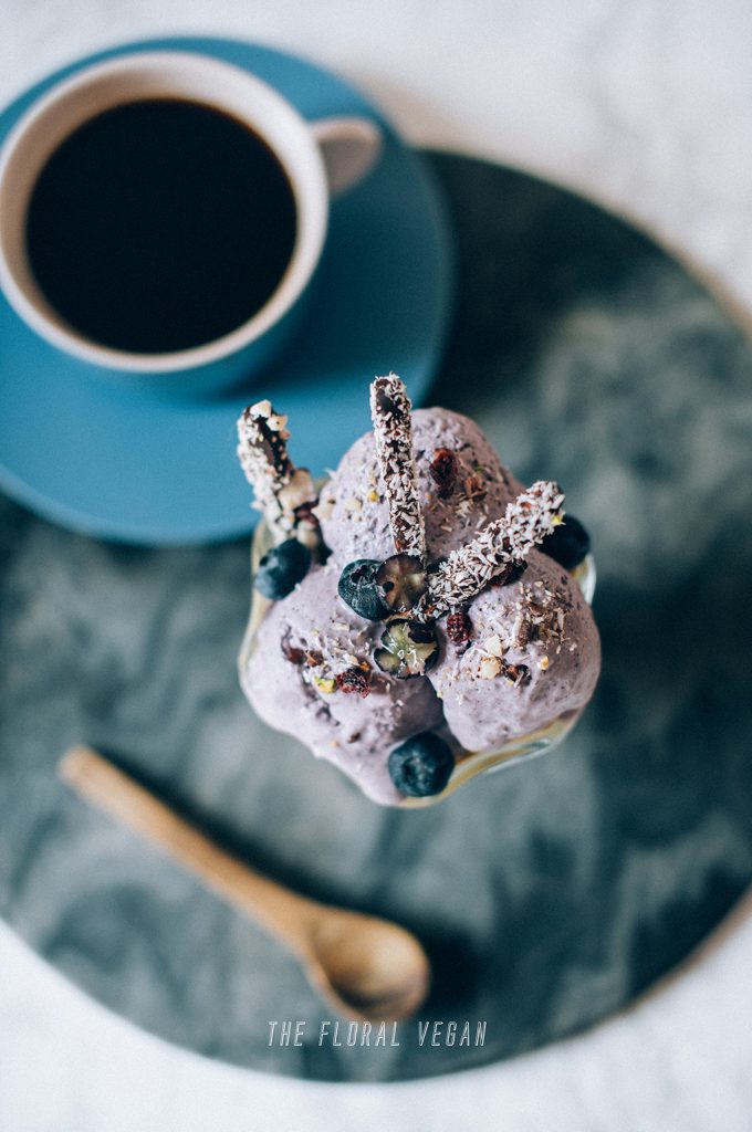 blueberry ice cream parfait vegan