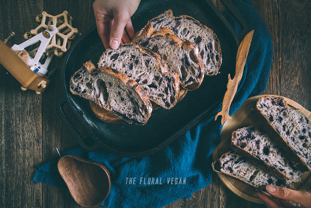 Blueberry sourdough featured image