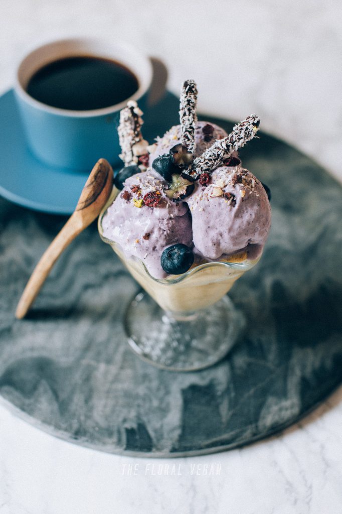 blueberry ice cream parfait vegan